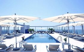 Ocean Whisper Ultra Luxe 1 Bedroom Apartment With A Private Beach - Al Marjan Island