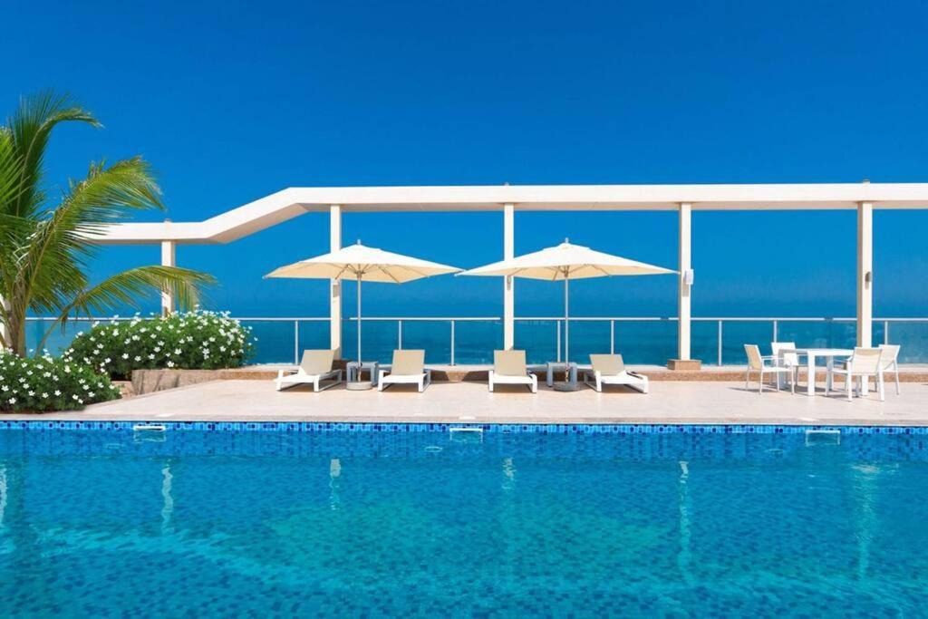 Ocean Whisper Ultra Luxe 1 Bedroom Apartment With A Private Beach - Al Marjan Island Рас-эль-Хайма Экстерьер фото